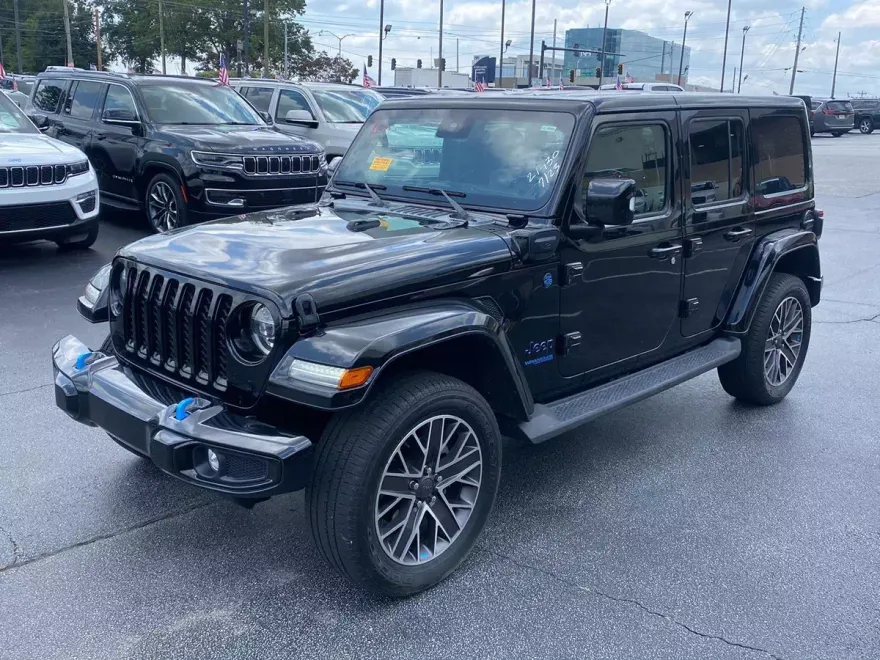2022 Jeep Wrangler 4xe Unlimited Sahara High Altitude photo 1