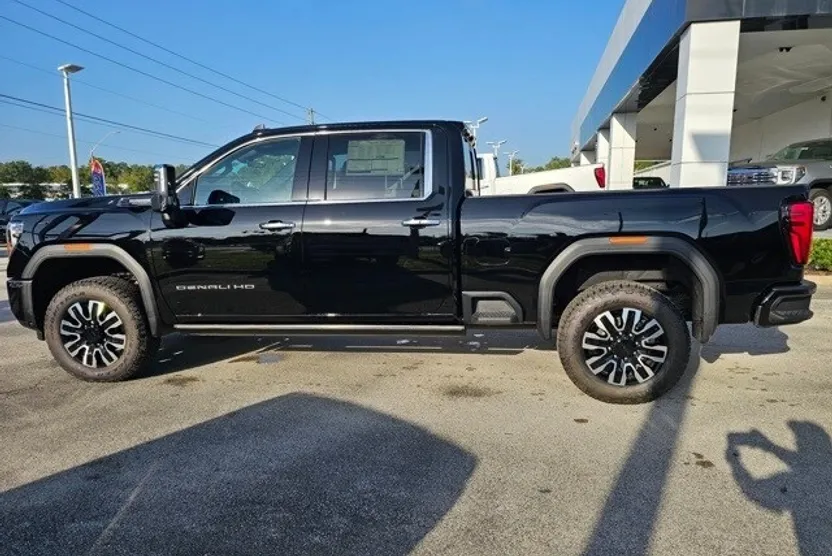 2026 Gmc Sierra 2500 HD Denali Ultimate photo 1