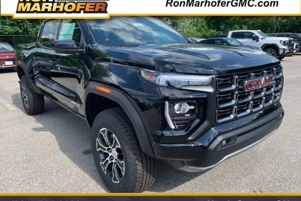 2025 Gmc Canyon AT4 photo 1