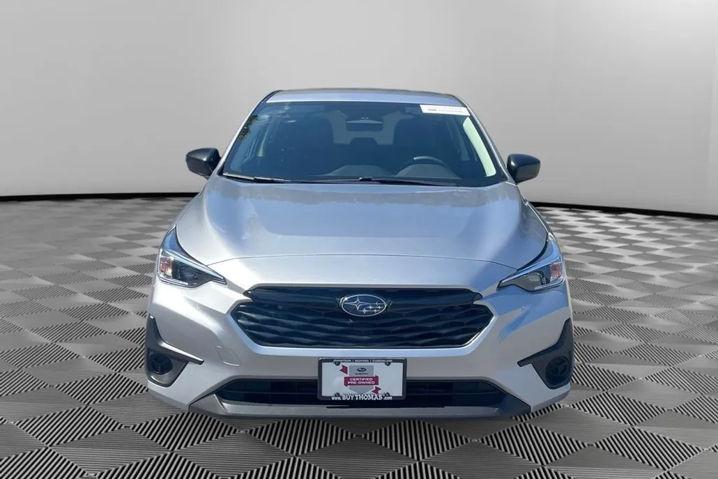 2025 Subaru Impreza Base photo 1