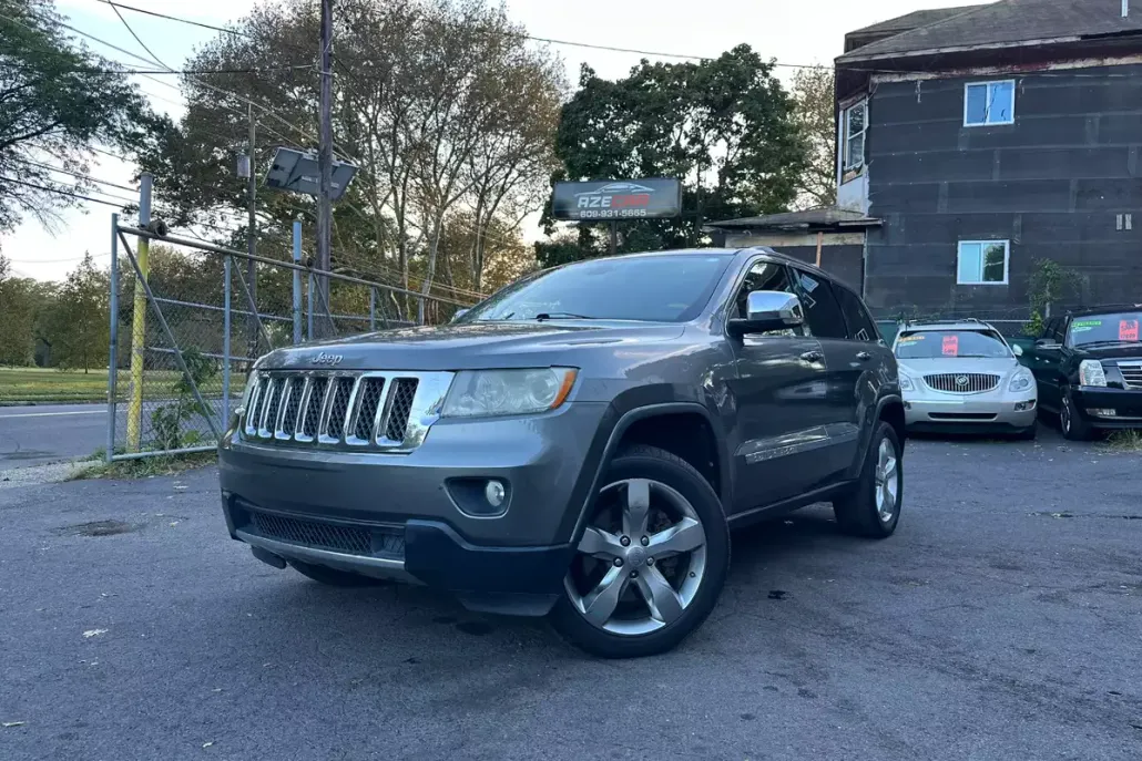 2012 Jeep Grand Cherokee Overland photo 1