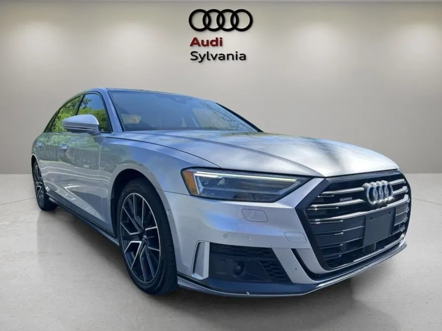 2020 Audi A8 L Quattro photo 1