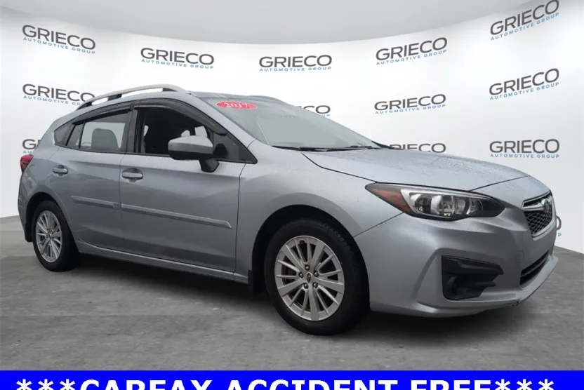 2017 Subaru Impreza 2.0i Premium photo 1
