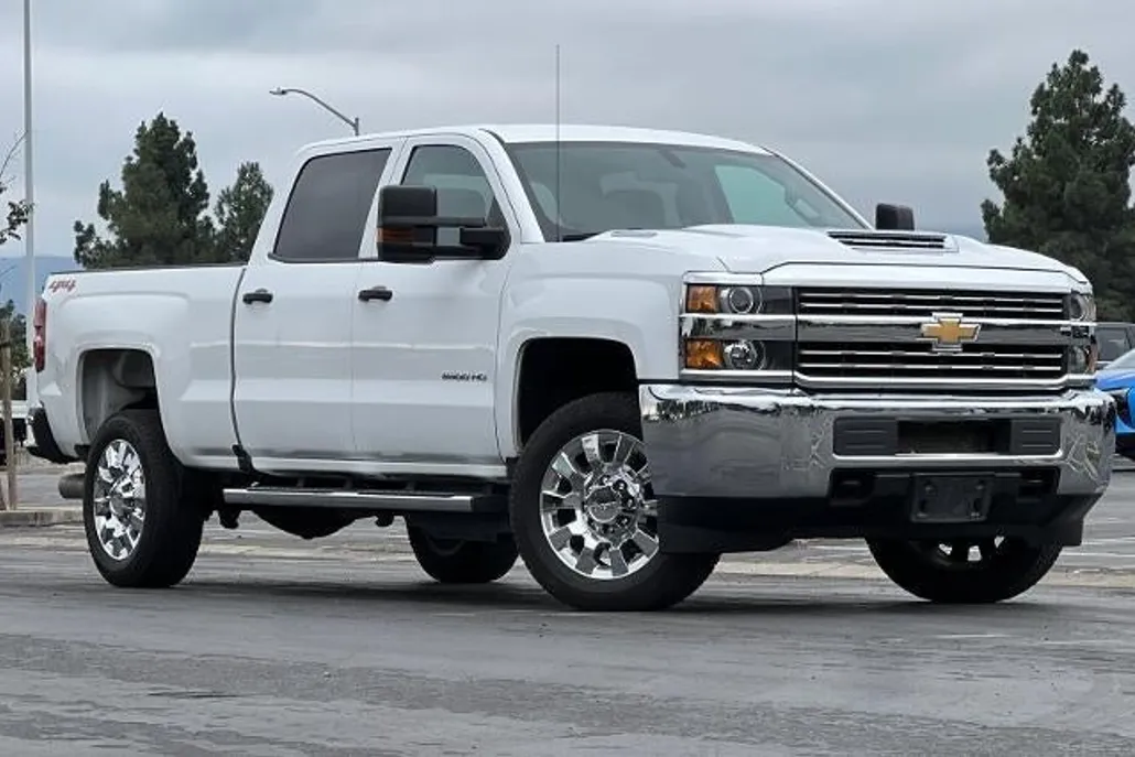 2018 Chevrolet Silverado 2500HD Work Truck photo 1
