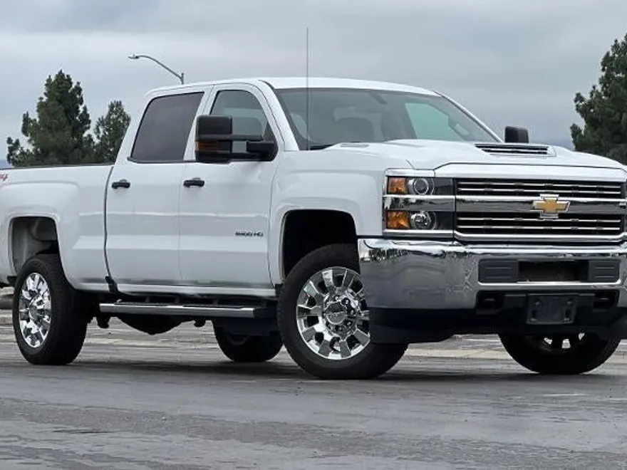 2018 Chevrolet Silverado 2500HD Work Truck photo 1