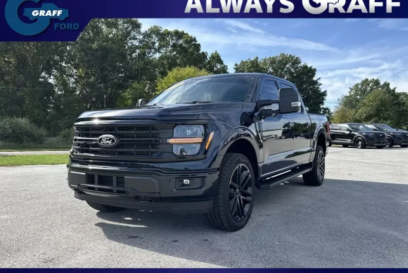 2025 Ford F-150 XLT photo 1