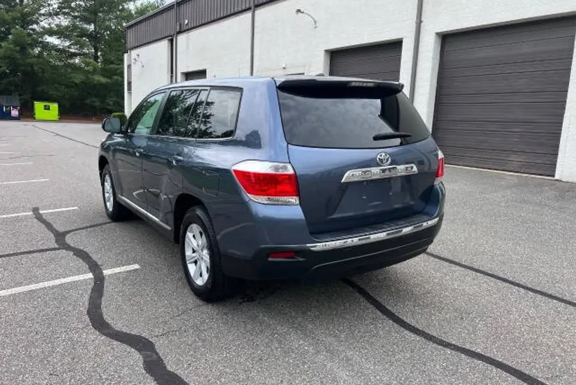 2012 Toyota Highlander Base Hybrid photo 1