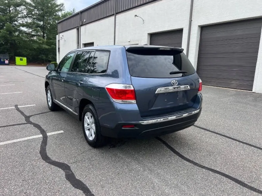2012 Toyota Highlander Base Hybrid photo 1