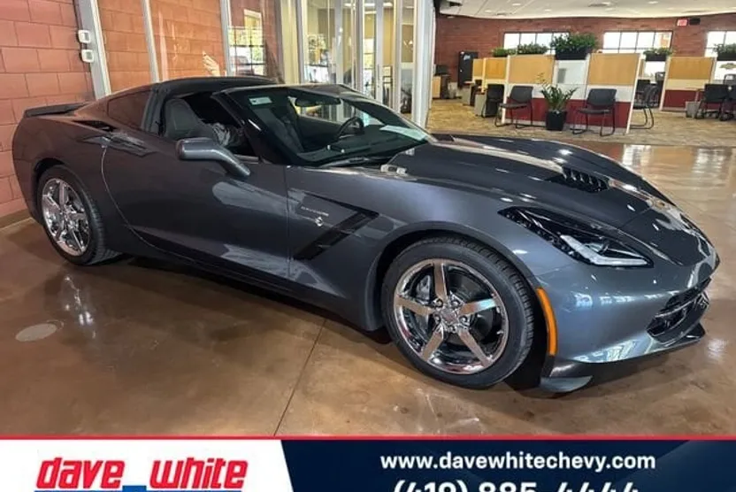 2014 Chevrolet Corvette Stingray 2LT photo 1