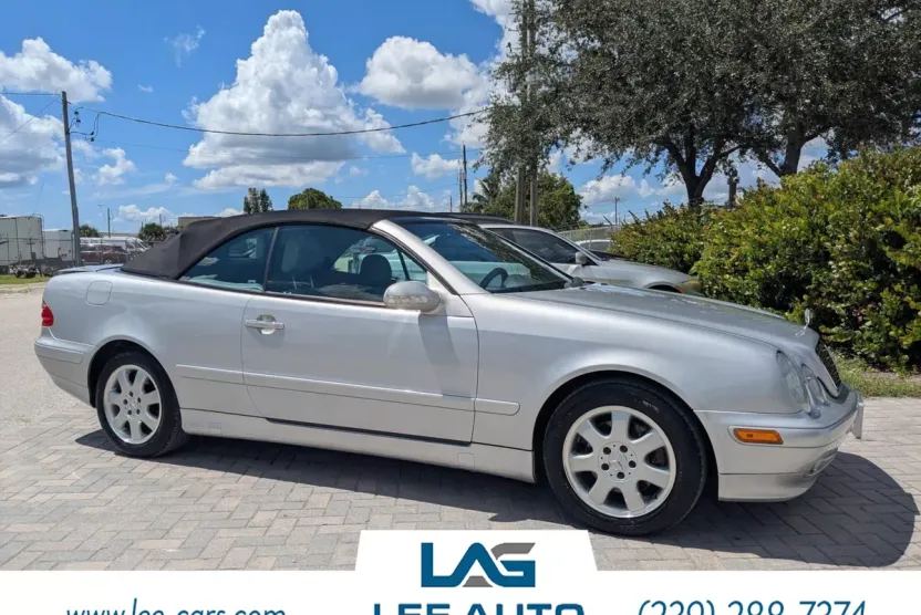 2002 Mercedes Benz CLK 320 Cabriolet photo 1