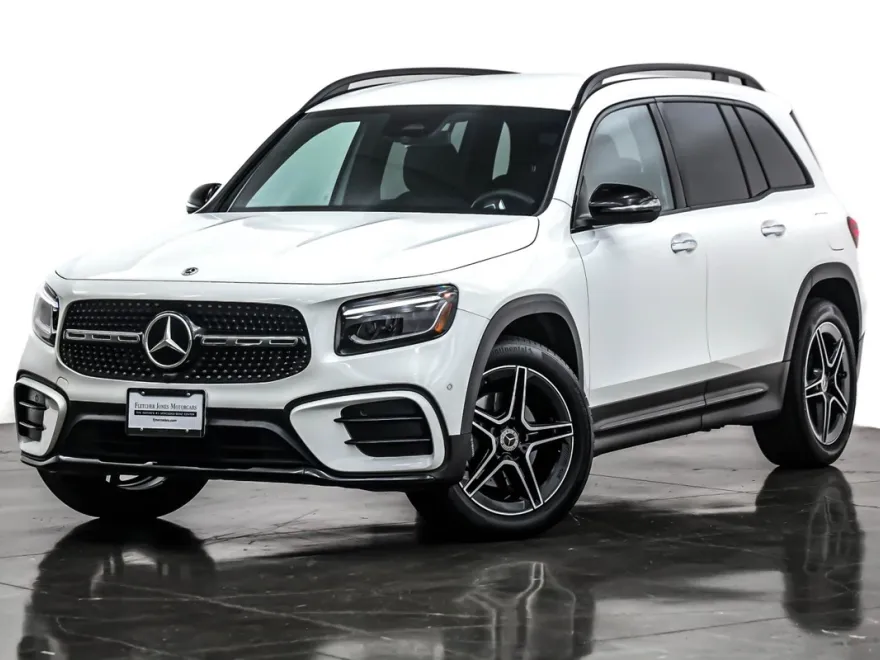 2025 Mercedes Benz GLB 250 4MATIC photo 1