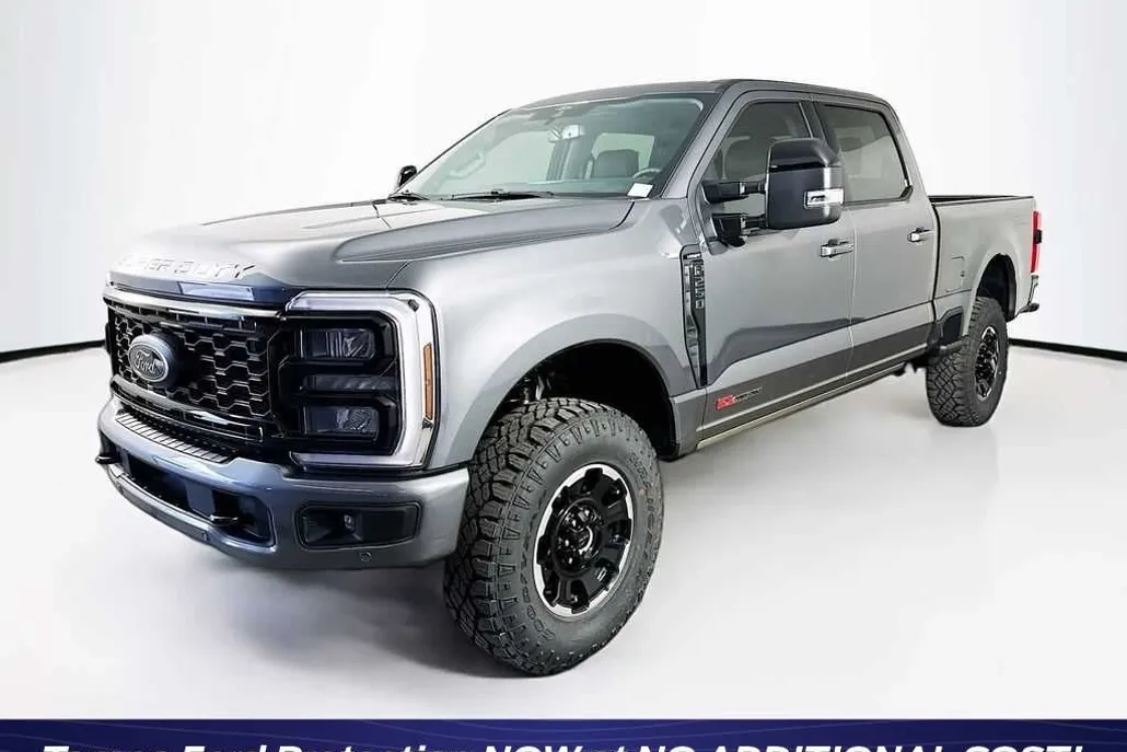 2025 Ford F-250 Lariat photo 1