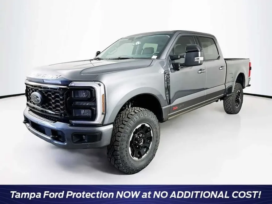 2025 Ford F-250 Lariat photo 1