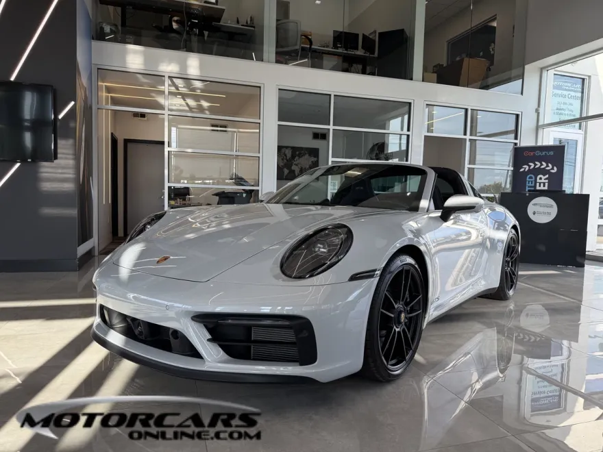 2024 Porsche 911 Targa 4 GTS photo 1