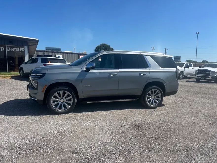 2025 Chevrolet Tahoe Premier photo 1