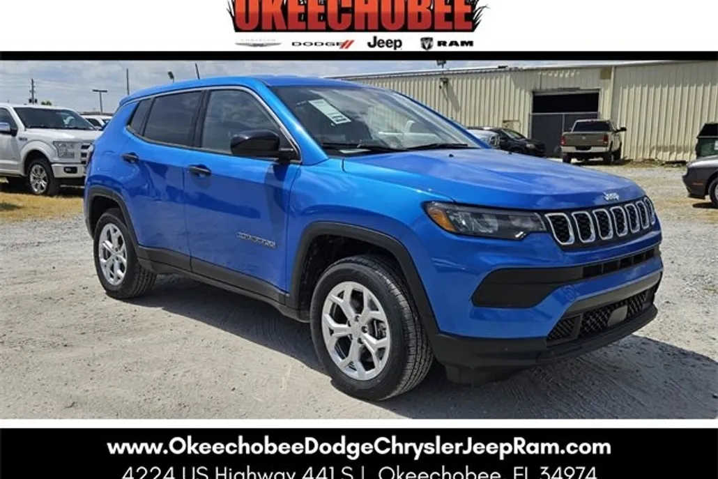 2024 Jeep Compass Sport photo 1