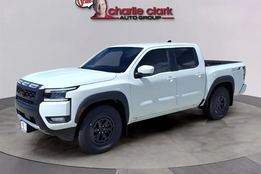 2025 Nissan Frontier PRO-X photo 1