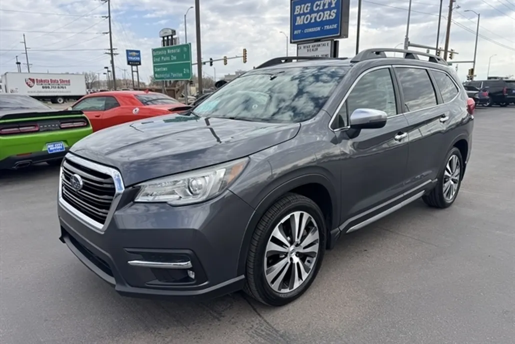 2019 Subaru Ascent Touring photo 1