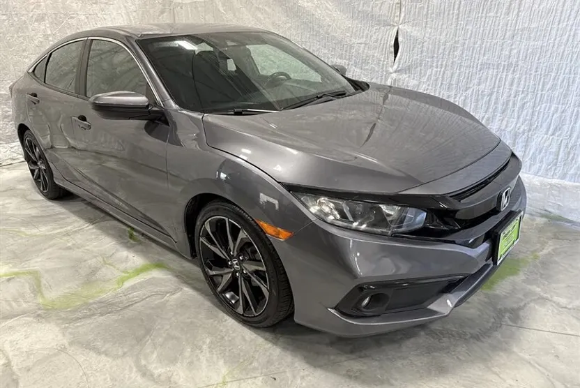 2019 Honda Civic Sport photo 1
