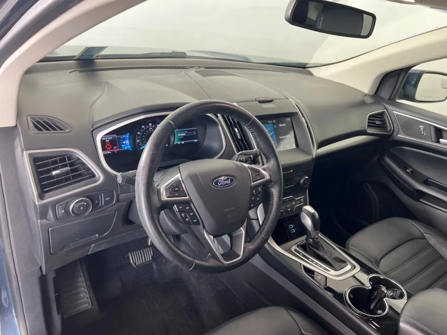 2018 Ford Edge SEL photo 1