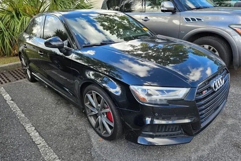2018 Audi S3 Premium Plus photo 1