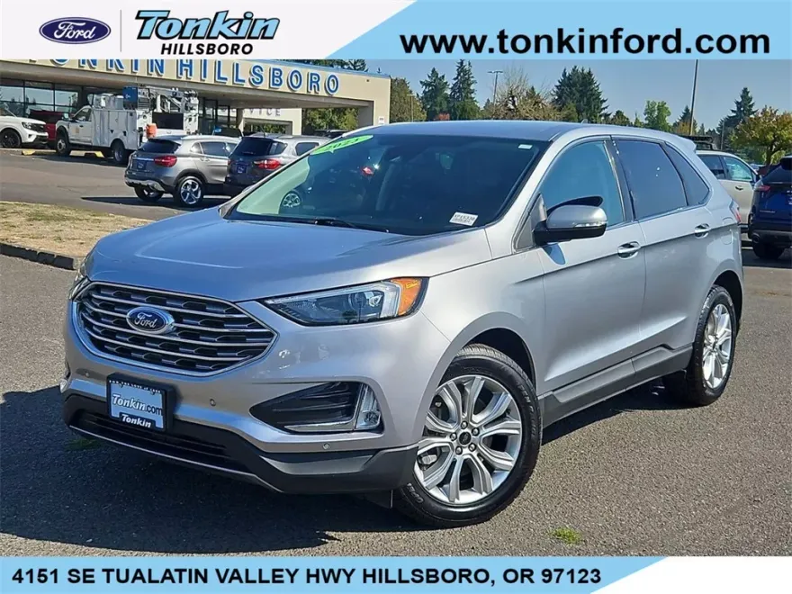 2023 Ford Edge Titanium photo 1