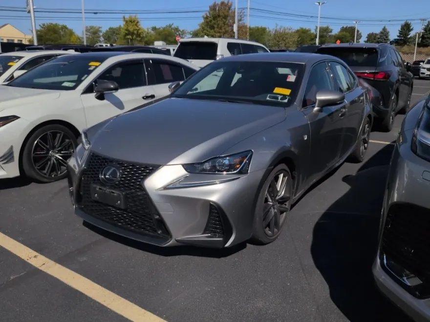 2020 Lexus IS 350 F SPORT photo 1