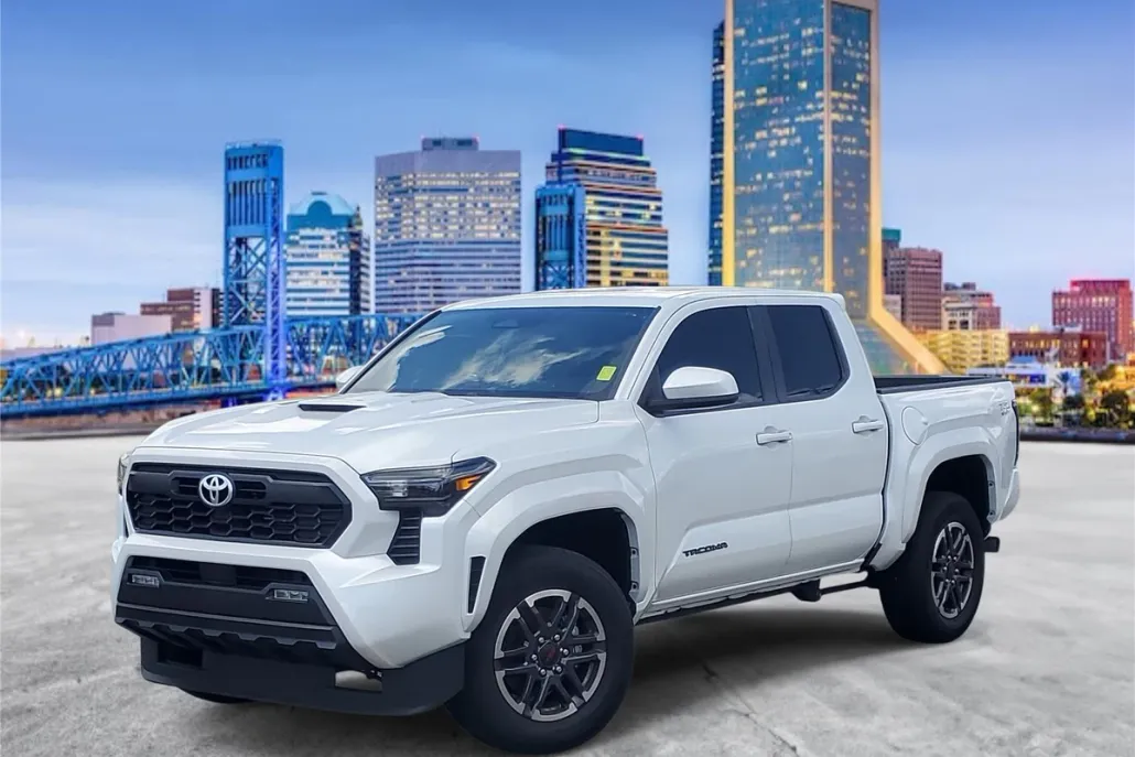 2025 Toyota Tacoma TRD Sport photo 1