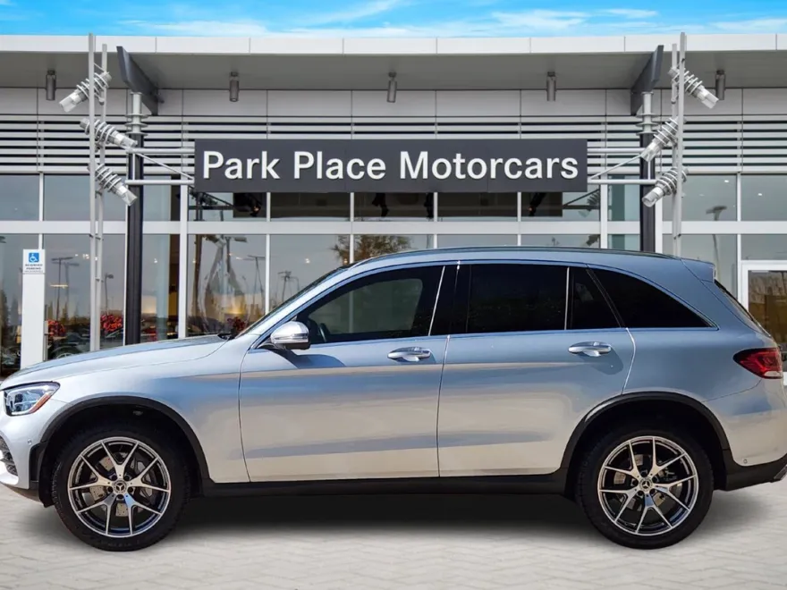 2022 Mercedes Benz GLC 300 4MATIC photo 1
