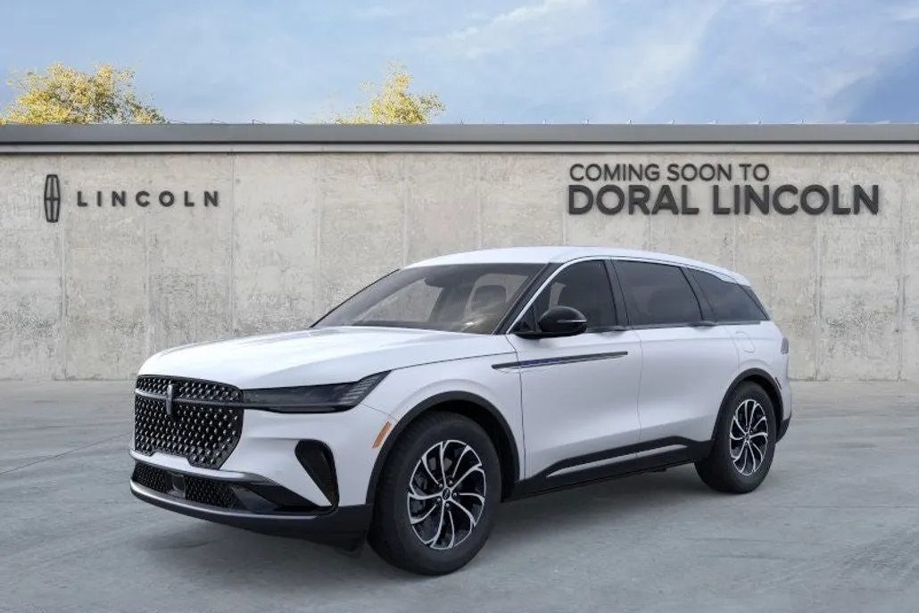 2025 Lincoln Nautilus Premiere photo 1
