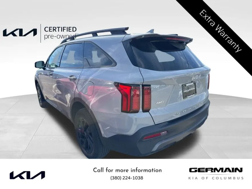 2022 Kia Sorento S photo 1