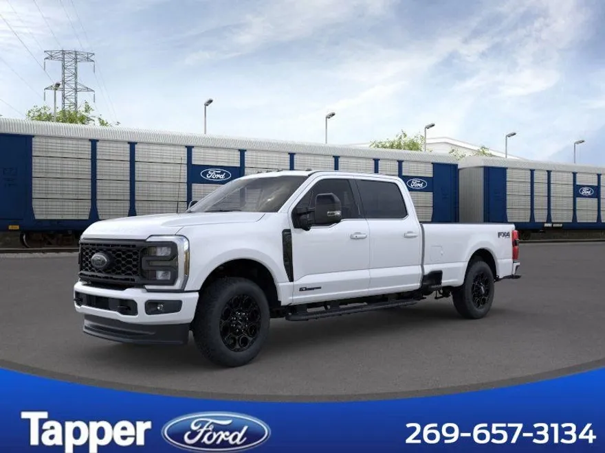 2025 Ford F-350 Lariat photo 1