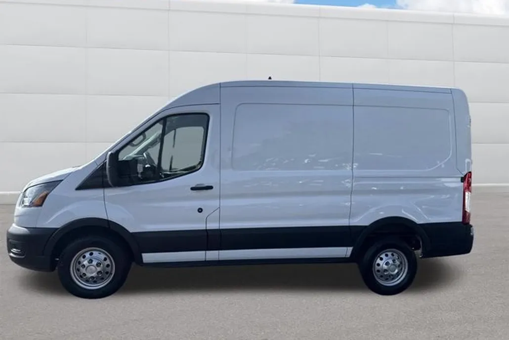 2023 Ford Transit photo 1