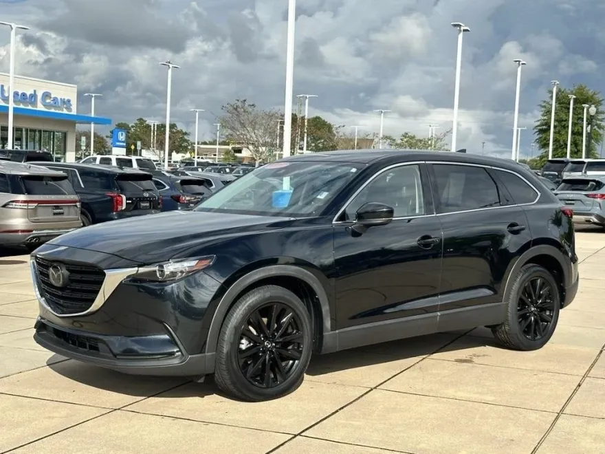 2023 Mazda CX-9 Touring photo 1