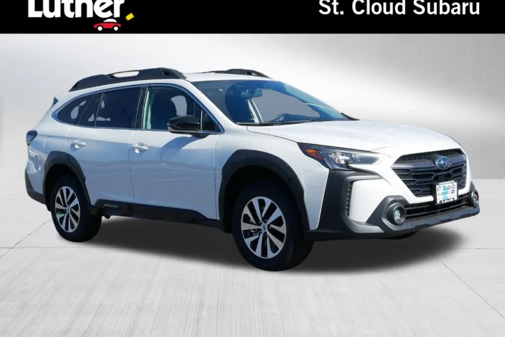 2025 Subaru Outback Premium photo 1
