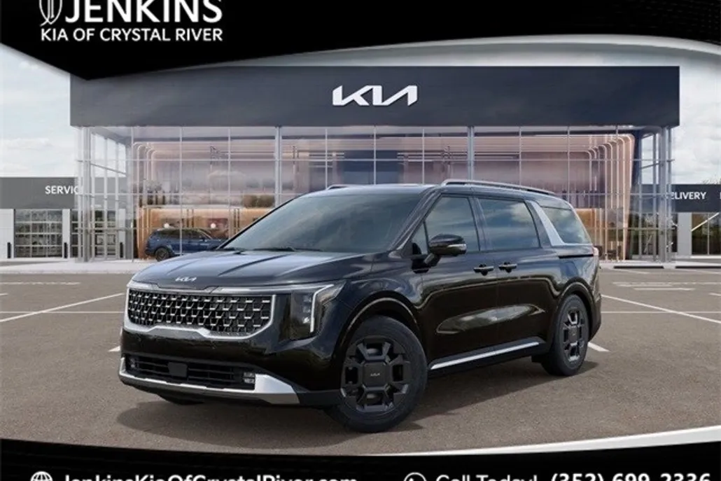2025 Kia Carnival SX photo 1