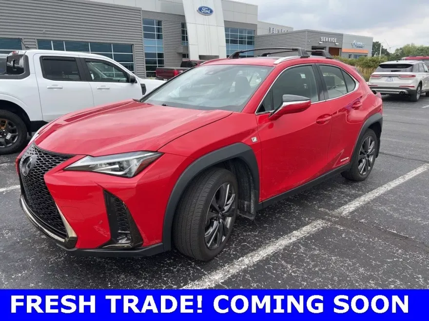 2021 Lexus UX 250h F SPORT photo 1