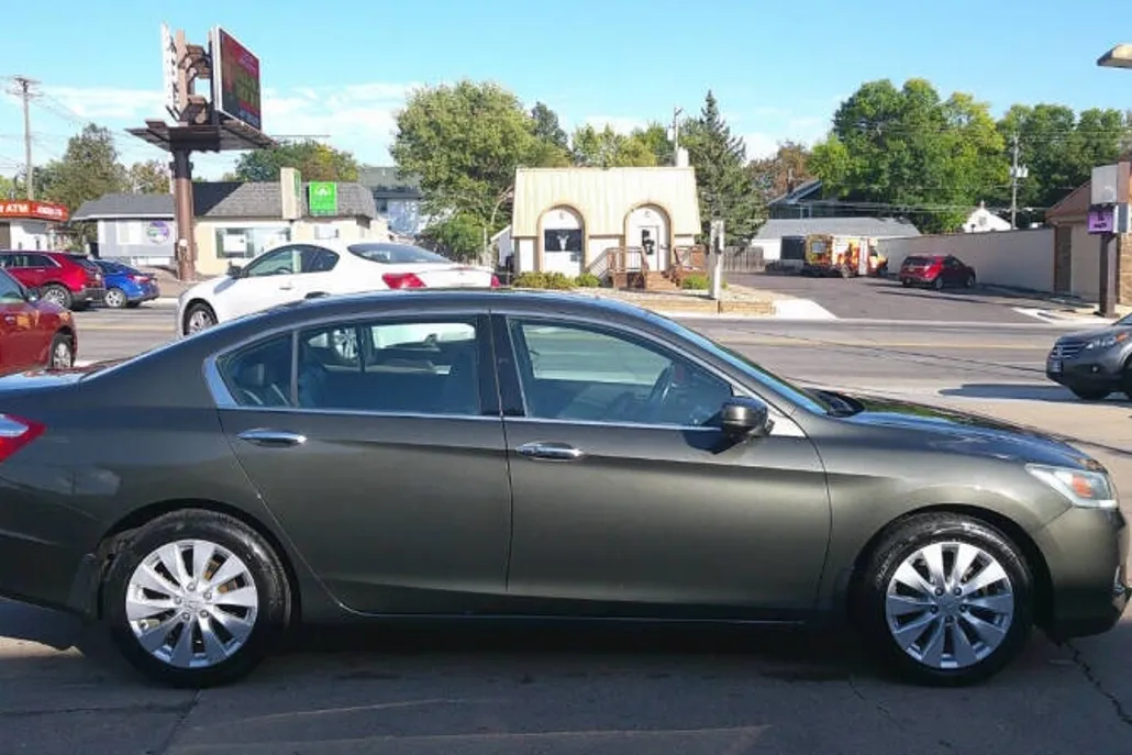 2014 Honda Accord EX-L V6 photo 1