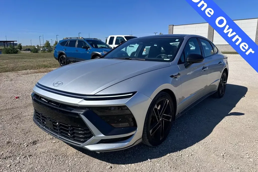 2024 Hyundai Sonata N Line photo 1