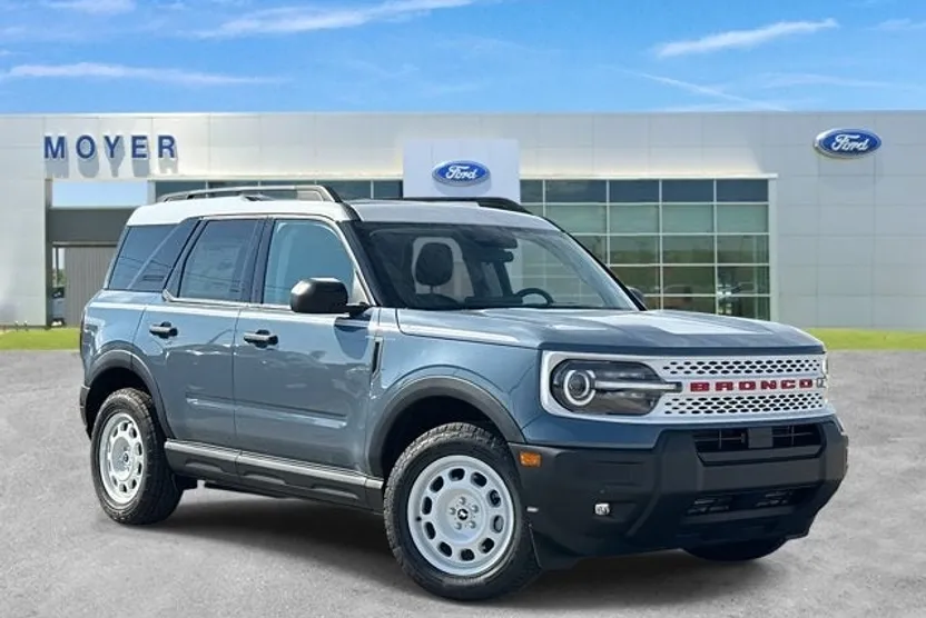 2025 Ford Bronco Sport Heritage photo 1