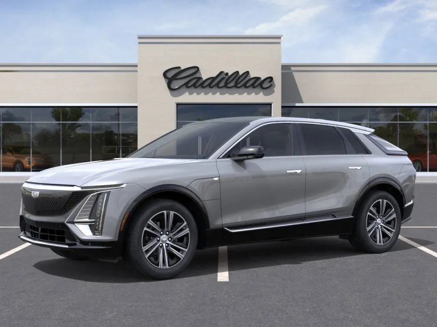 2025 Cadillac Lyriq Luxury photo 22