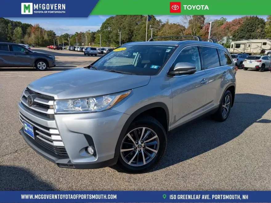 2019 Toyota Highlander XLE photo 1