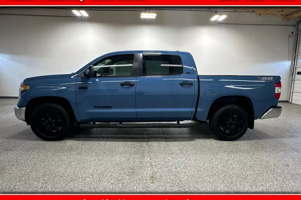2020 Toyota Tundra SR5 Grade photo 1
