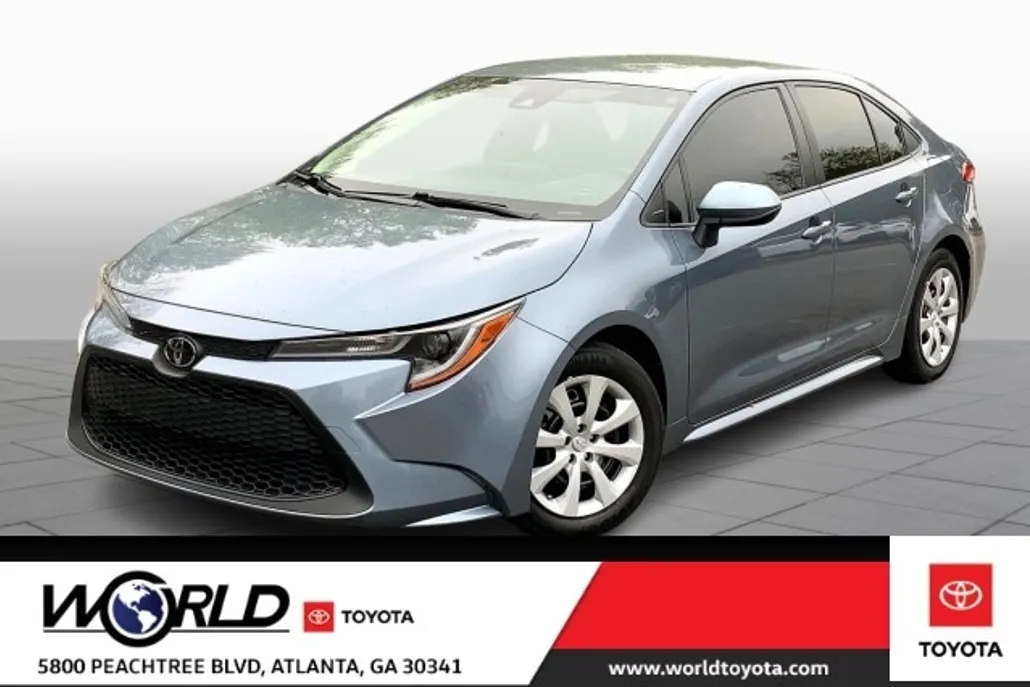 2022 Toyota Corolla LE photo 1
