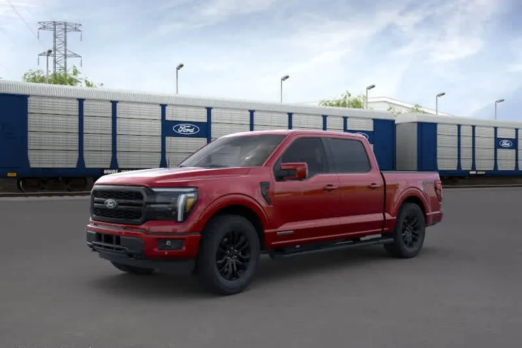 2025 Ford F-150 Lariat photo 1