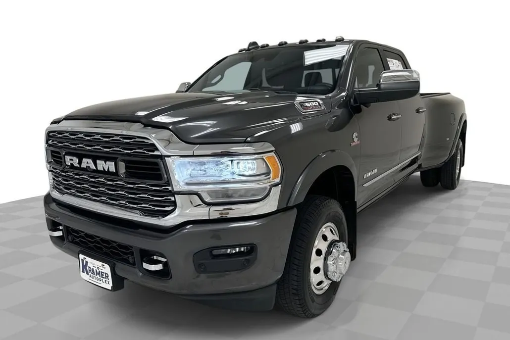2019 Ram 3500 Limited photo 1
