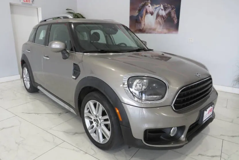 2020 Mini Countryman photo 1