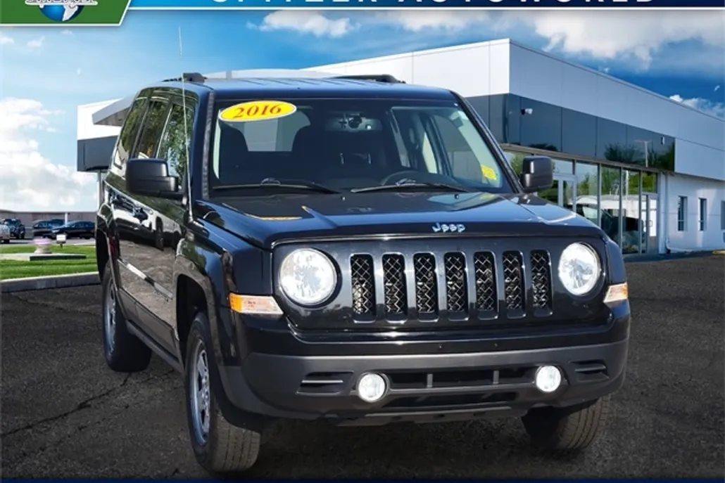 2016 Jeep Patriot Sport photo 1