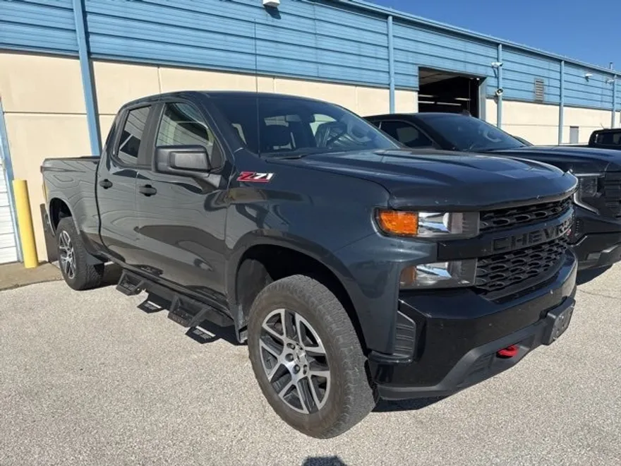 2019 Chevrolet Silverado 1500 Custom Trail Boss photo 1
