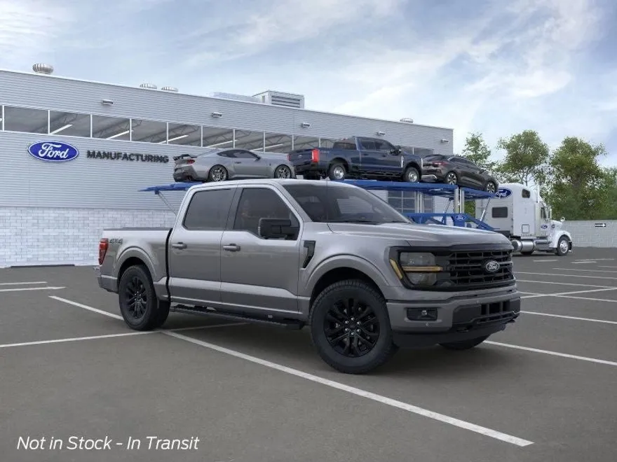 2025 Ford F-150 XLT photo 1